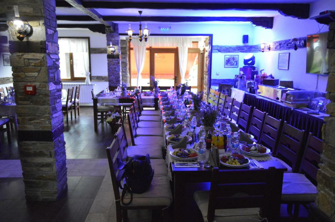 Northstar Ski Apartment In Mountain Lake Hotel ปอมโปโรโว ภายนอก รูปภาพ